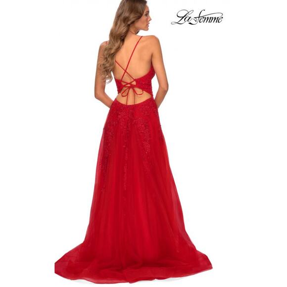 La Femme 28985 Red Tulle Lace Gown Plunge V Neck Lace Up Back Size 00 NEW - Picture 7 of 7